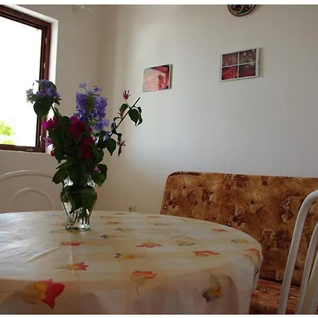 Appartamento Vis-mediterranean