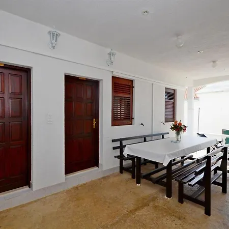 Apartmán Vis-mediterranean