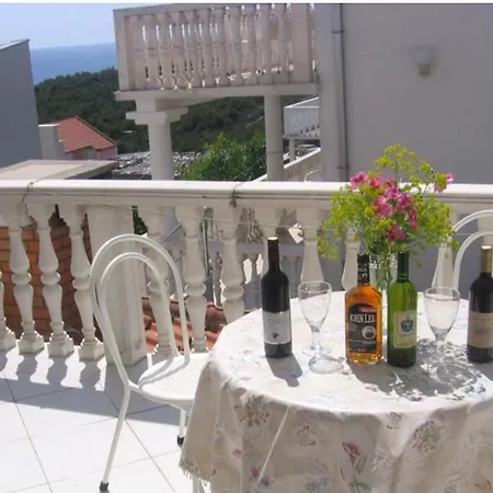 Vis-mediterranean Apartmán *