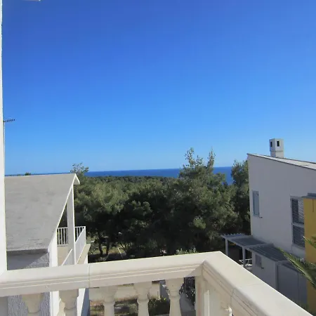 Vis-mediterranean Apartmán *